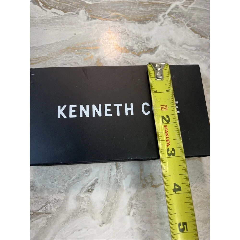 KENNETH COLE 5.5